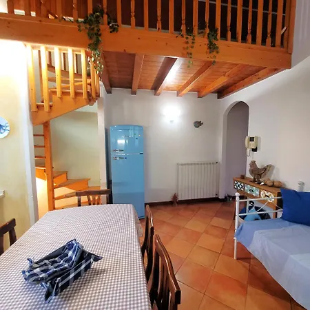 La Casa Di Angi Holiday home *