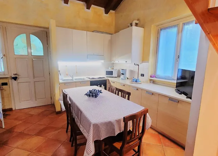 La Casa Di Angi * Onore
